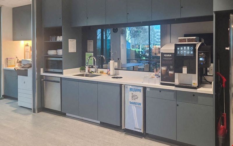 CA, Sacramento - 2180 Harvard