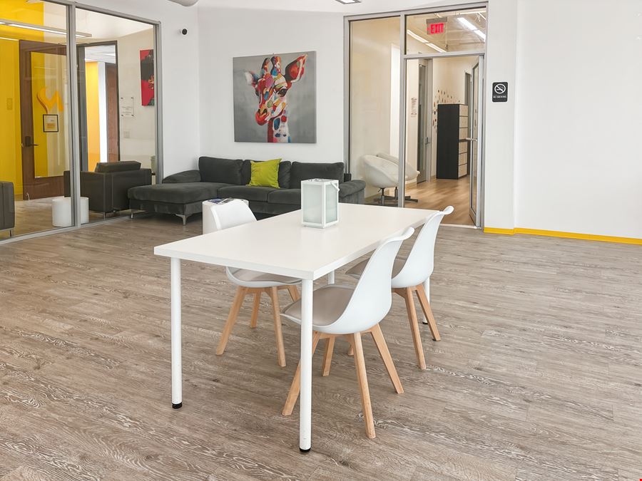 TX, Houston - Kirby Dr