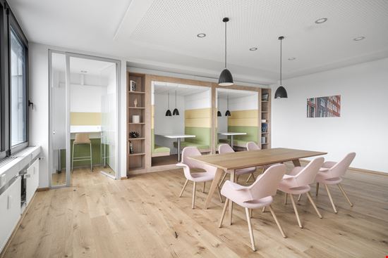 Preview of Lyoner Stern Office space for Rent in Frankfurt am Main