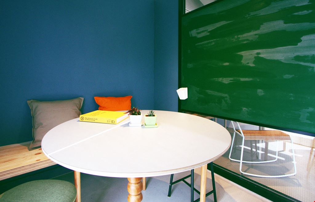 Desk-One - Causeway Bay