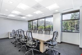 CA, Sausalito - Harbor Drive Executive Park