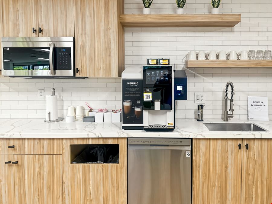 CA, San Diego - Camino del Rio N