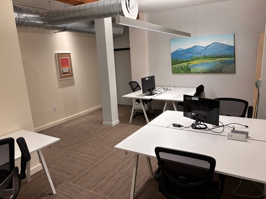 Private office for 5 (417)
