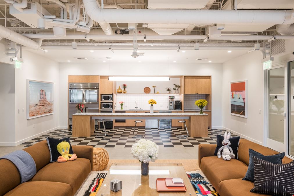 Campus @ Warner Center