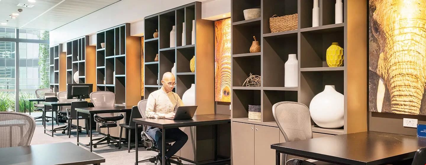 The Executive Centre - Three International Towers