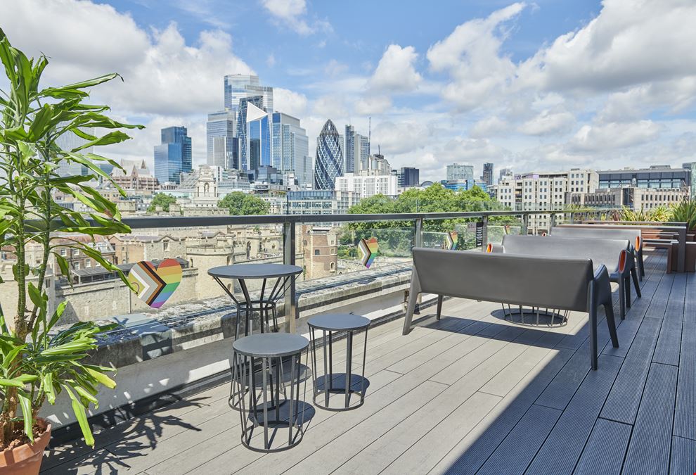 1 St Katharine's Way