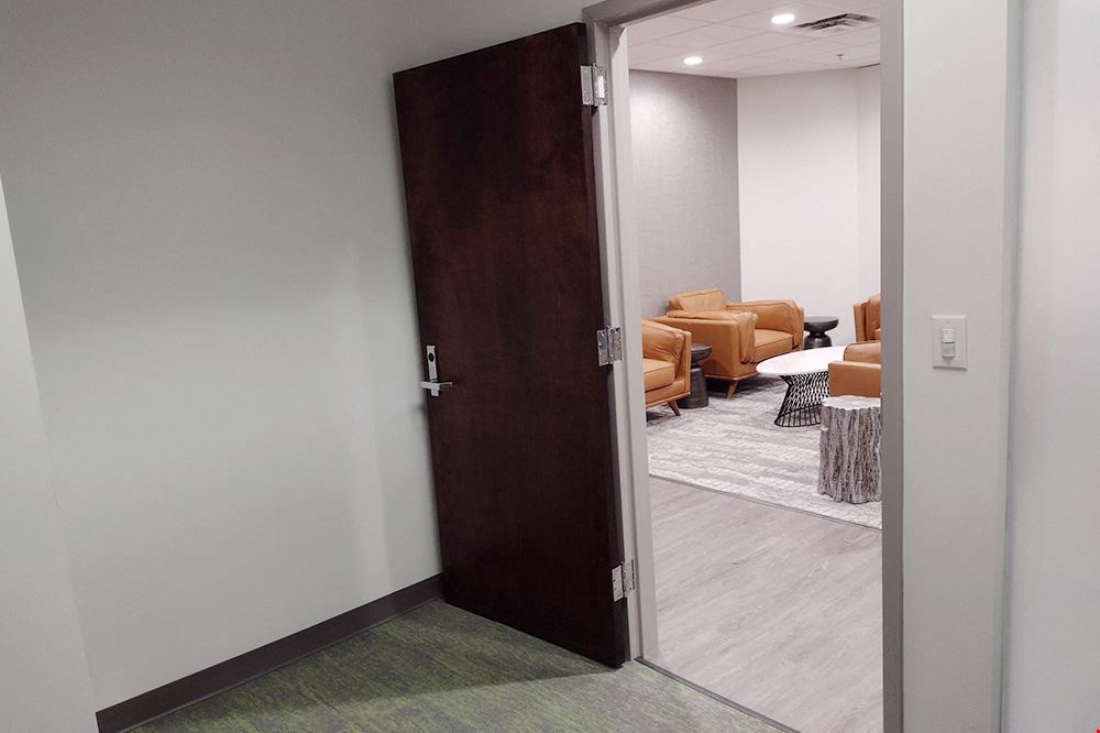 1995 North Park Place