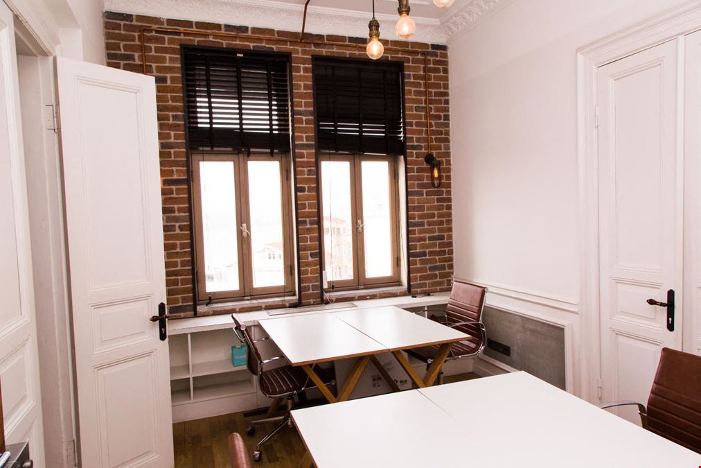 Kolektif House - Sishane