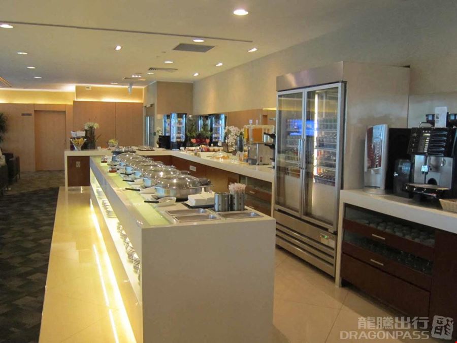 SATS Premier  Lounge (T2) Changi Airport Terminal 2