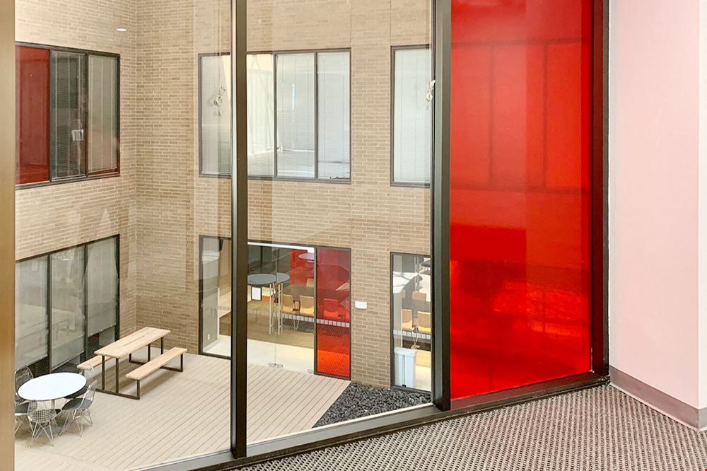 Workstyle Flexible Spaces - 7676 Hillmont