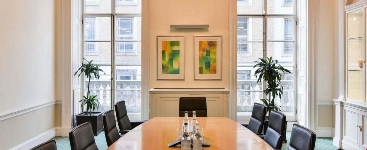 Argyll - 33 St James's Square