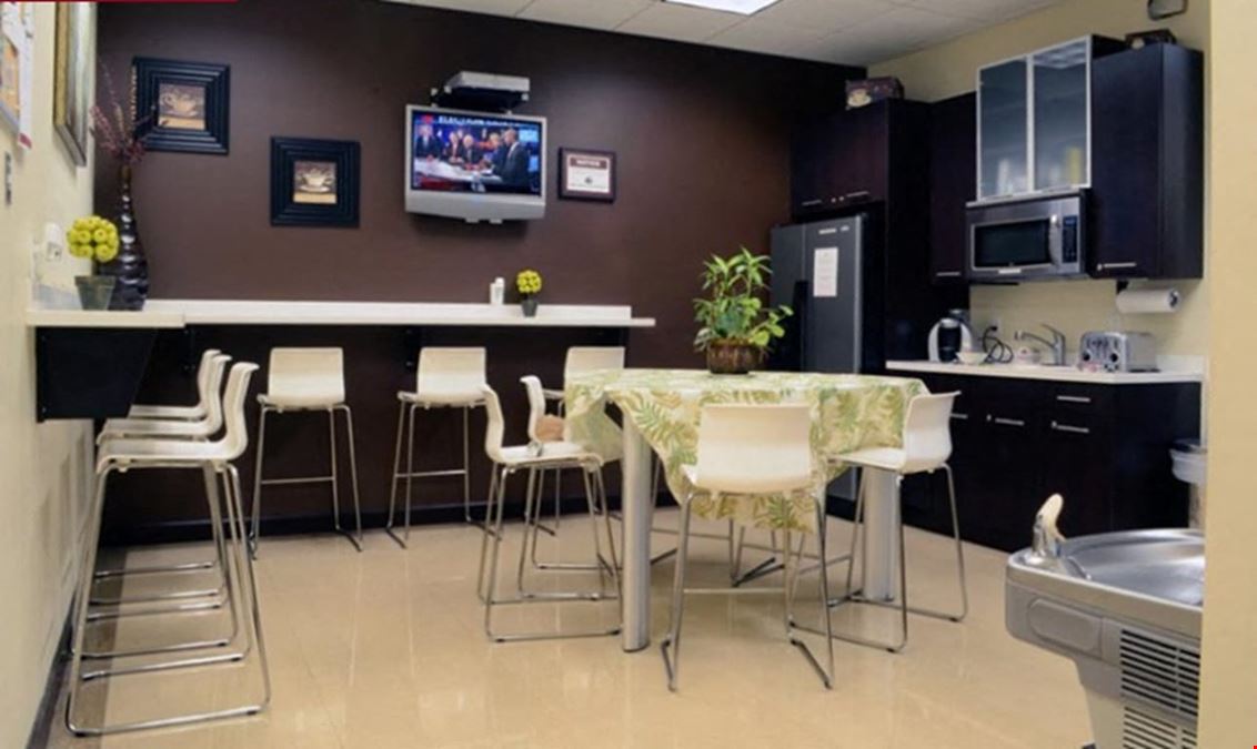 Hampton Business Center - Sheridan