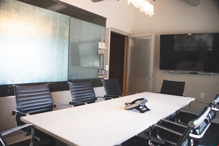 Lev 1 Conference Room