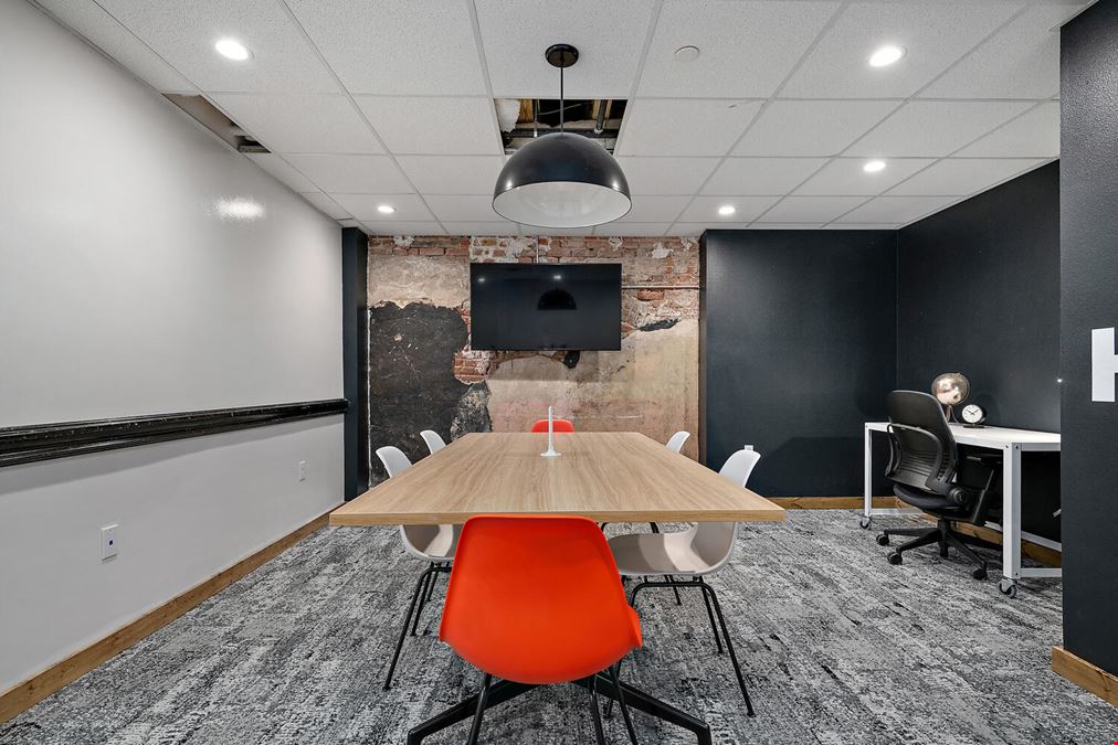 Austin Avenue Room