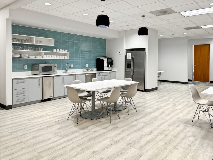 Regus - Newport News - Oyster Point