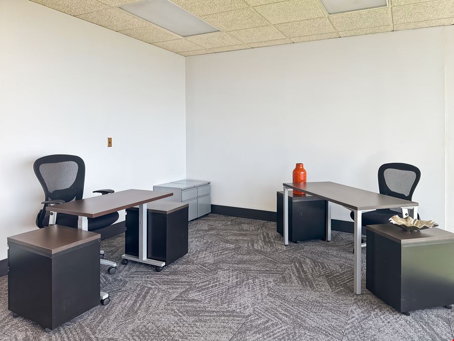 LA, New Orleans - St Charles and Poydras