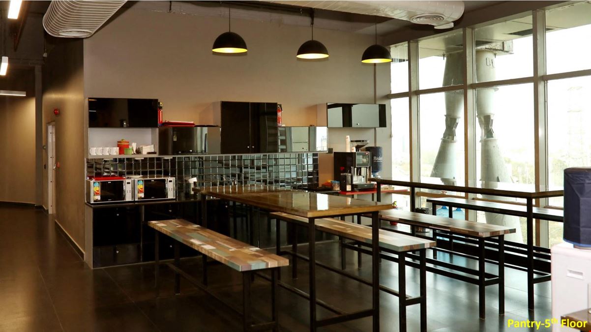 Unitech Trade Center