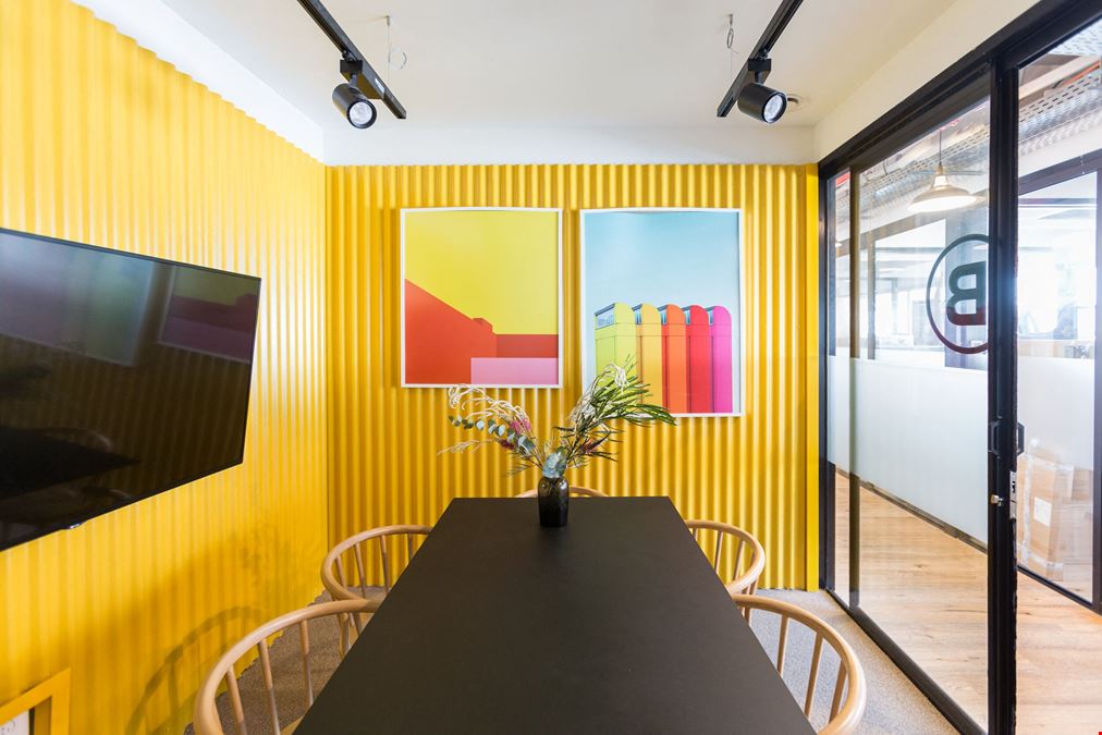 Derech Ha'atzmaut 45