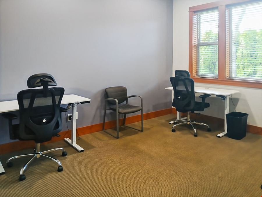 Regus - Medford - National Dr