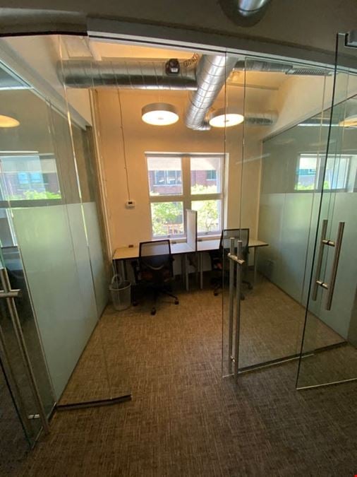 Private Office 02