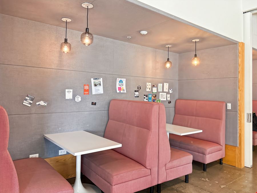 CA, Menlo Park-Spaces Menlo Park