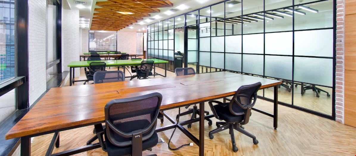 Uptown Serviced Office