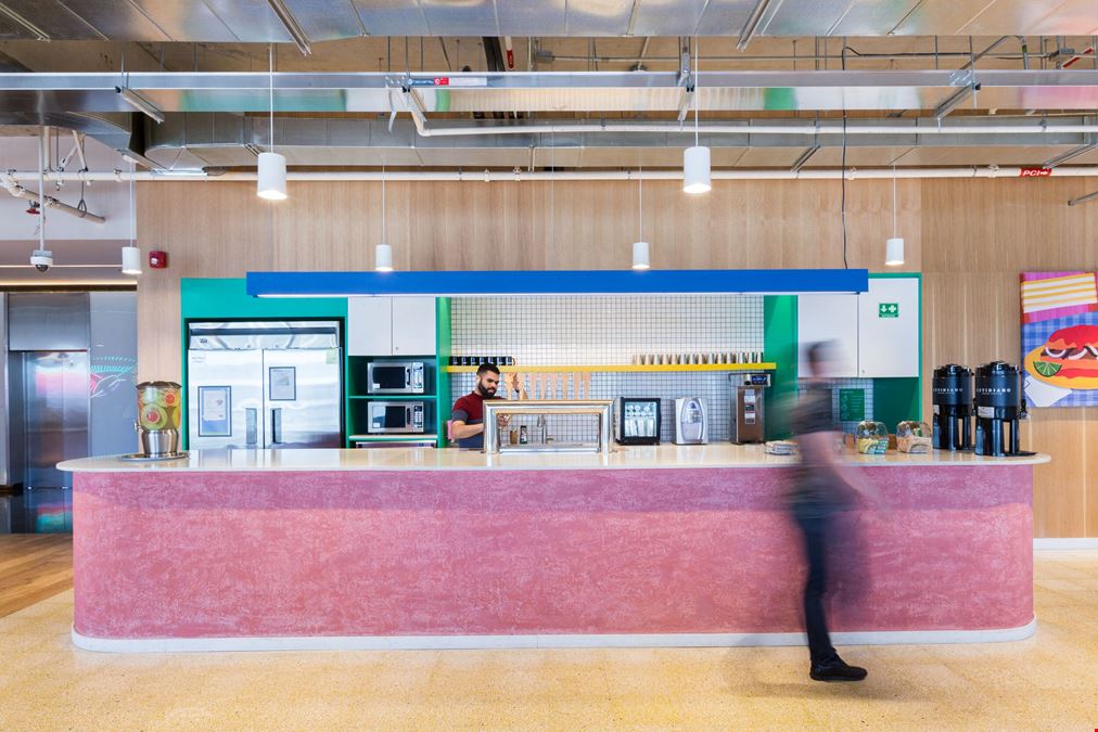 Avenida de las Américas 1254