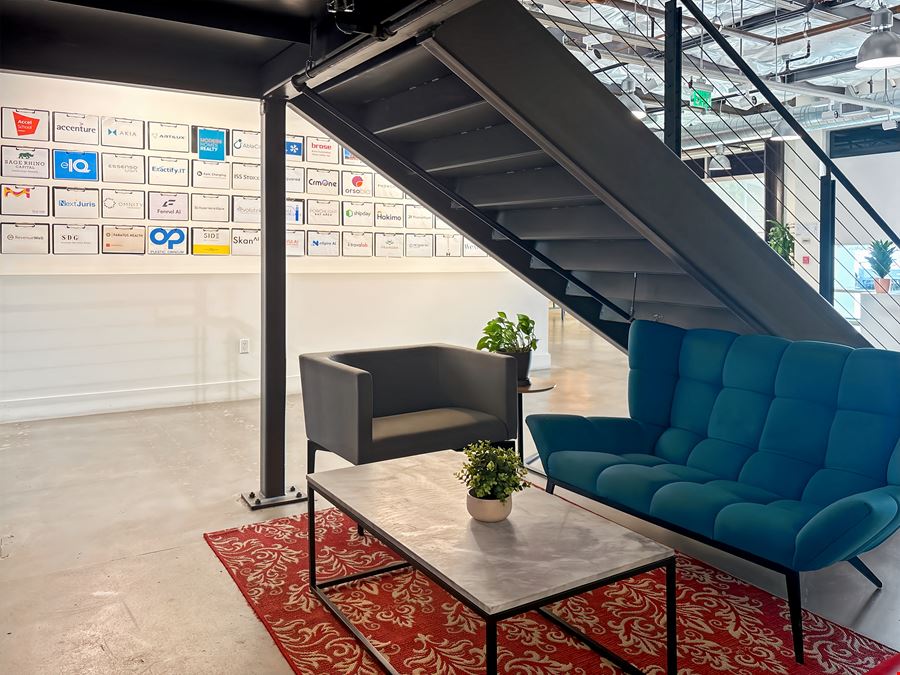 CA, Menlo Park-Spaces Menlo Park