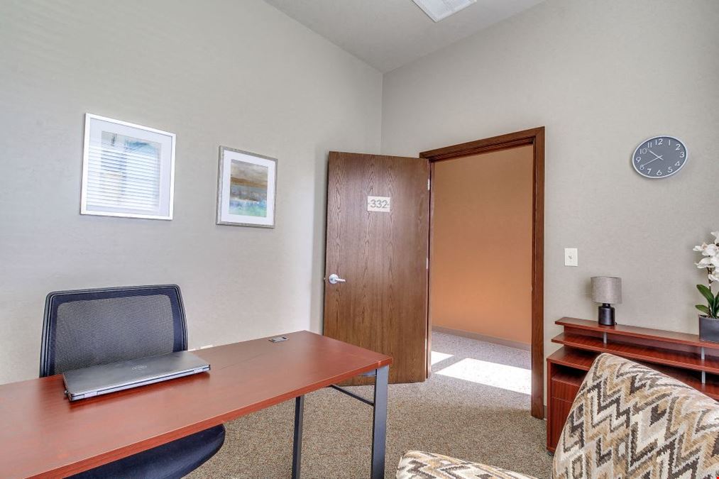 Essential Offices - Edmond