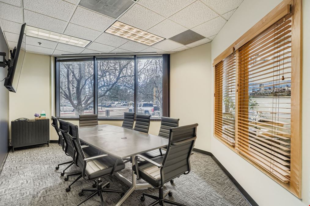 Large Meeting Room