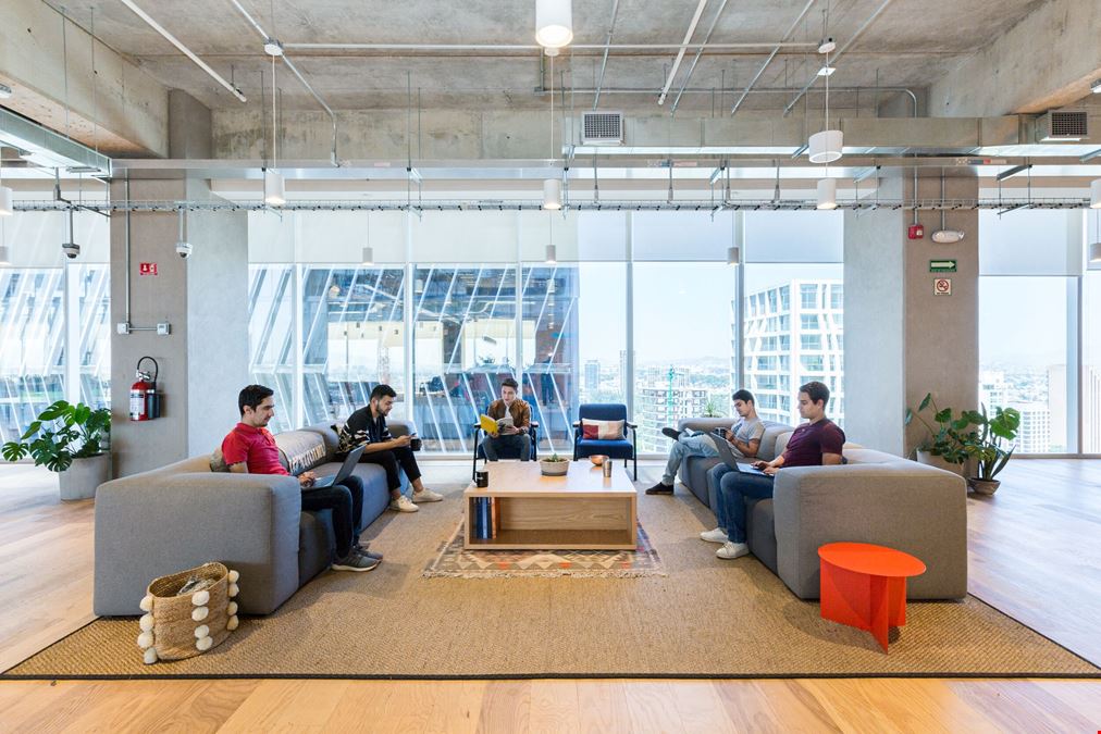 Avenida de las Américas 1254