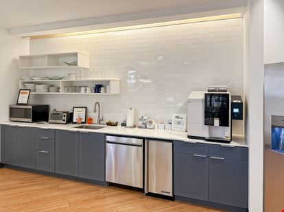 Regus - Las Vegas - Howard Hughes Parkway