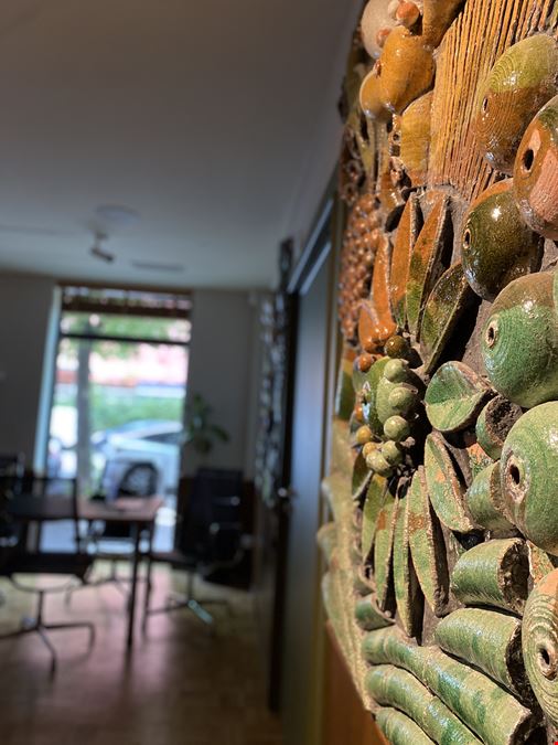 THE GATE BERLIN - MADMEN