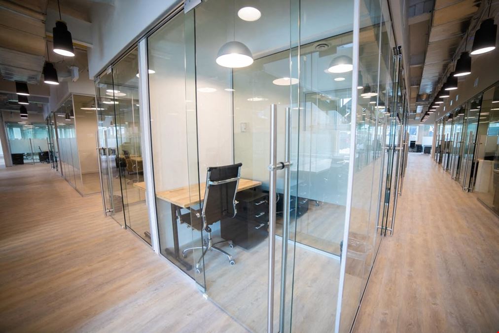 1-Person Office
