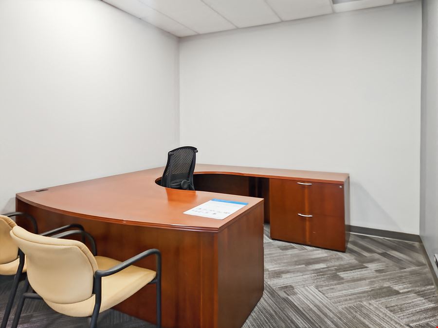Regus - Denver - N Broadway