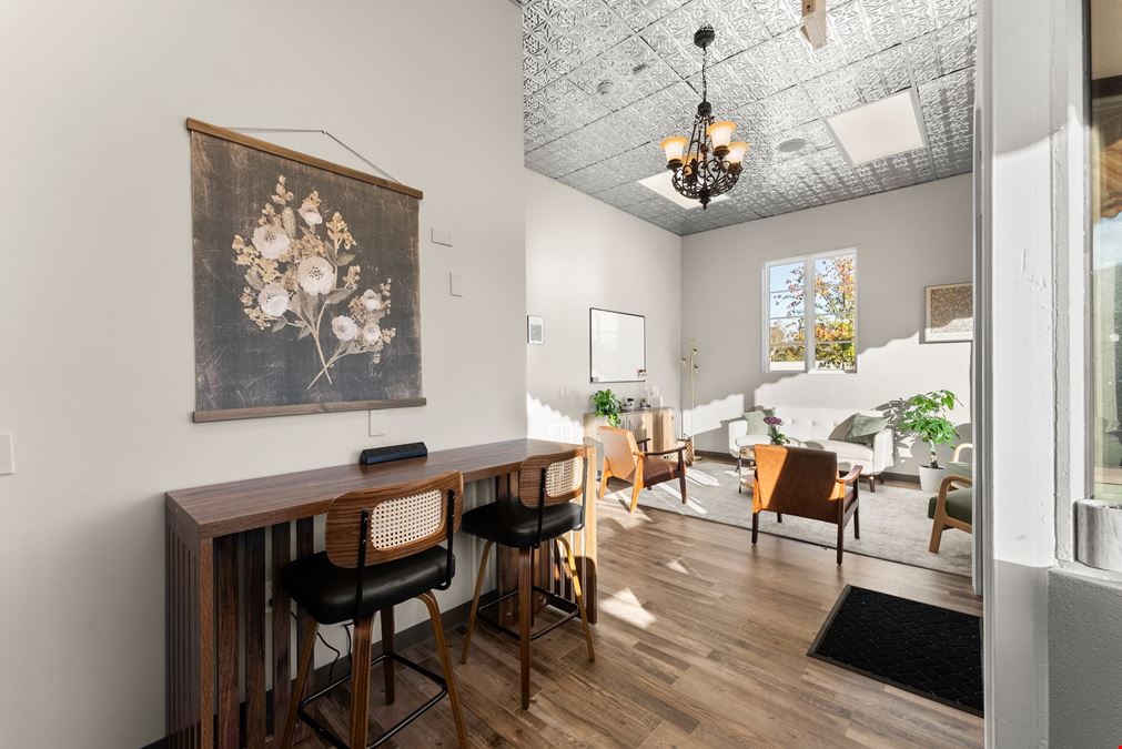 Modern Cowork Toccoa