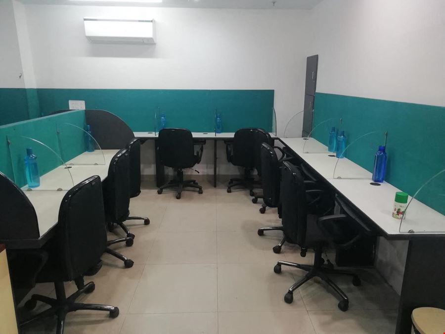 Aarna Coworking & Business Hub - ARG Corporate Park