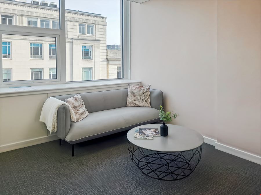 Regus - Derby Square