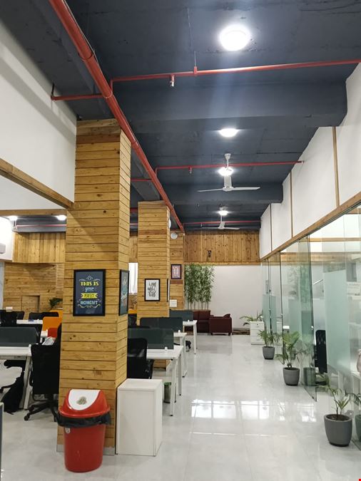 iWorkk - Coworking