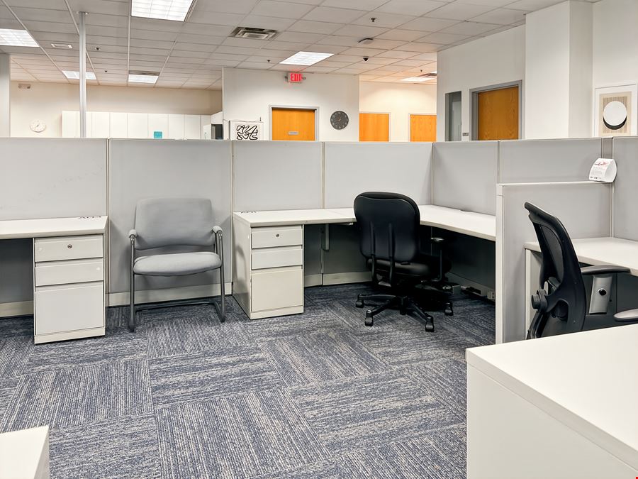 Regus - Shelton - 1 Waterview Dr