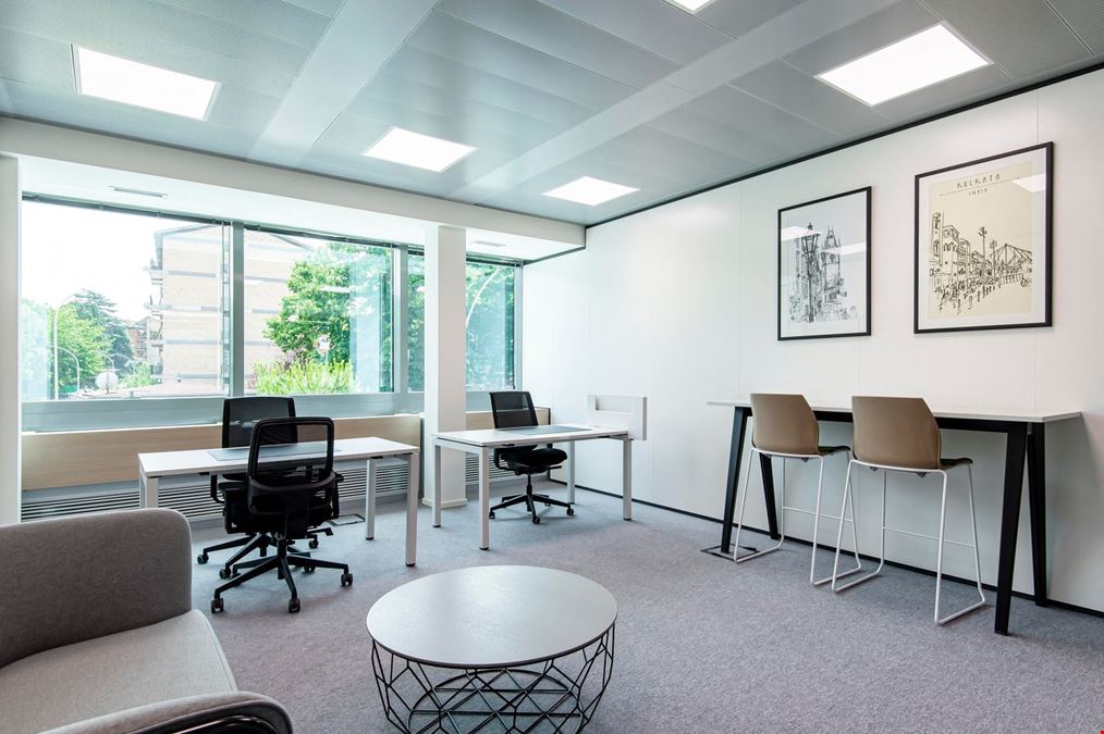 Regus - Carnoustie House