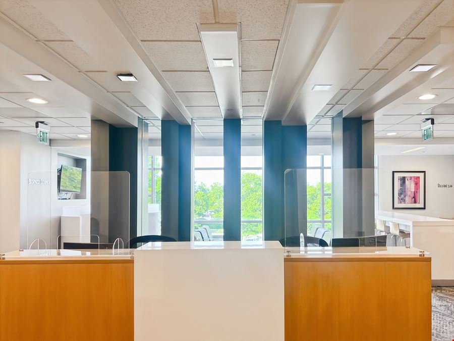 MD, Pikesville - Woodholme Center