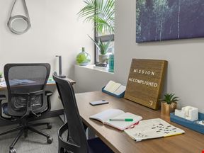 Office 211 C