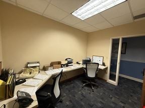 Private Day Office 111