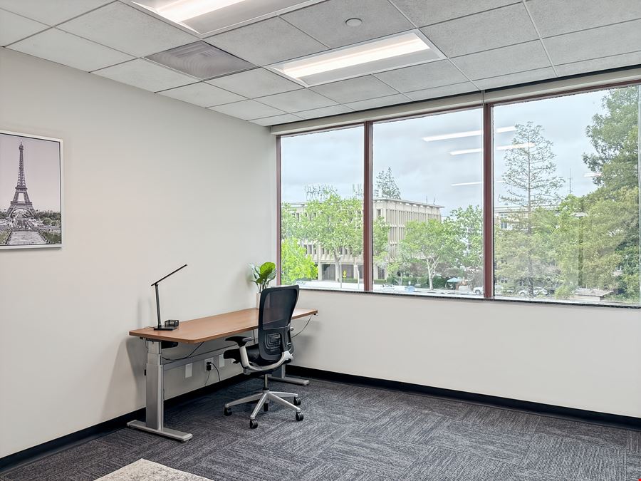 Regus - Palo Alto - 200 Page Mill Road
