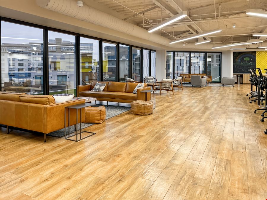 Regus - Dallas - 3232 McKinney Ave