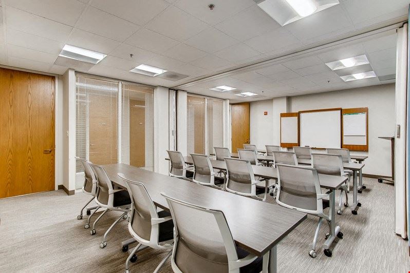 Hoffman Estates Office Evolution