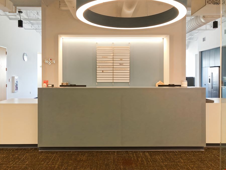 WI, Glendale - Bayshore Town Center