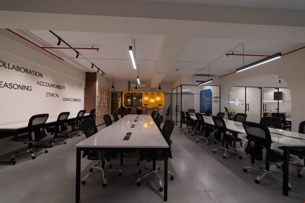 Vertex Managed Workspace - Vertex - Ajanta Business Center