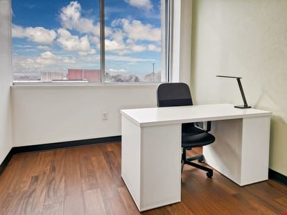 Regus - Woodway - Dr